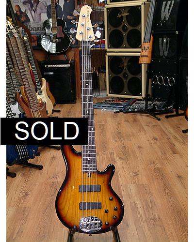 Lakland Skyline 5501 sunburst